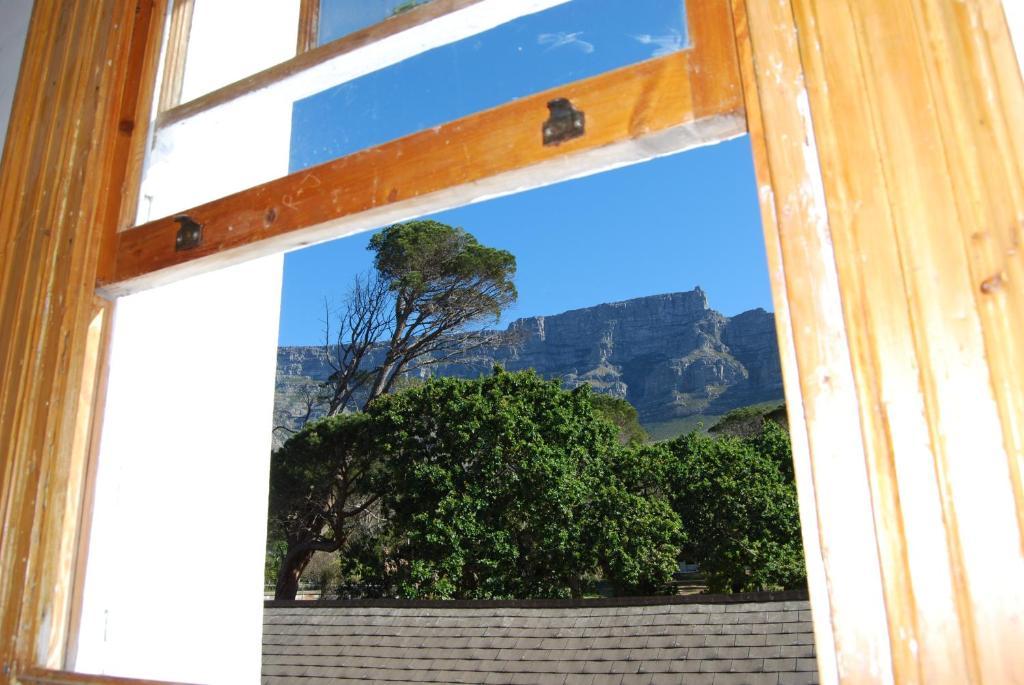 Ashanti Lodge Backpackers Cape Town Exterior foto
